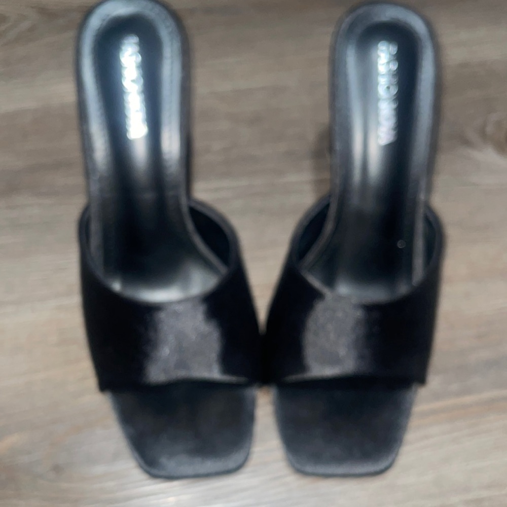 Cute fashion nova heels
